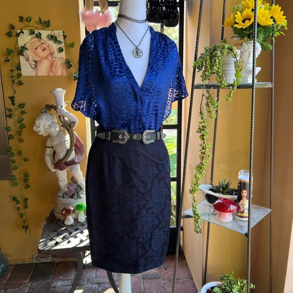 navy jacquard floral pencil skirt